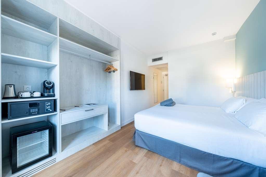 Barcel Ponent Playa Hotel Cala d'Or  Phòng bức ảnh